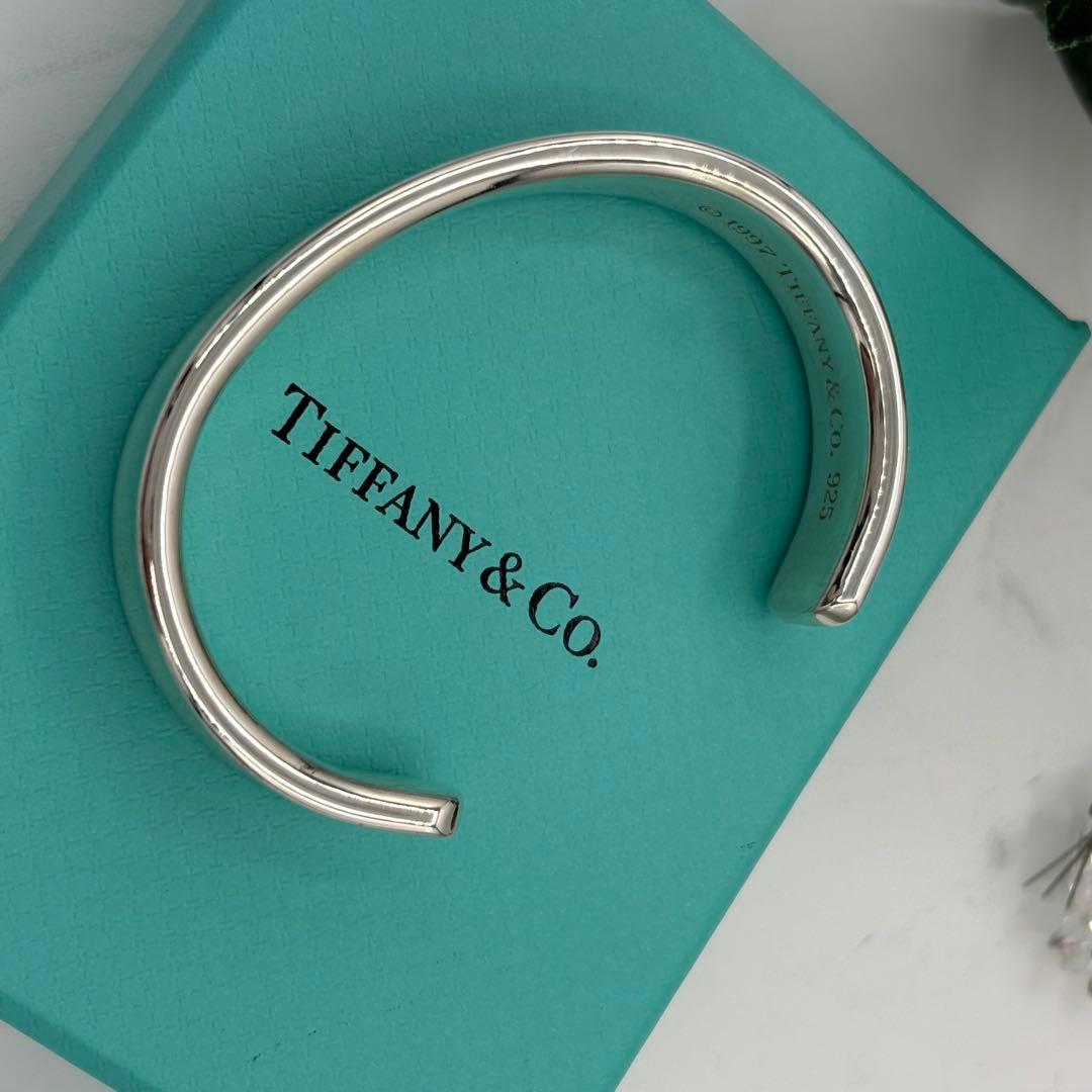 【新品仕上げ済み】ティファニー　 バングル 1837 シルバー