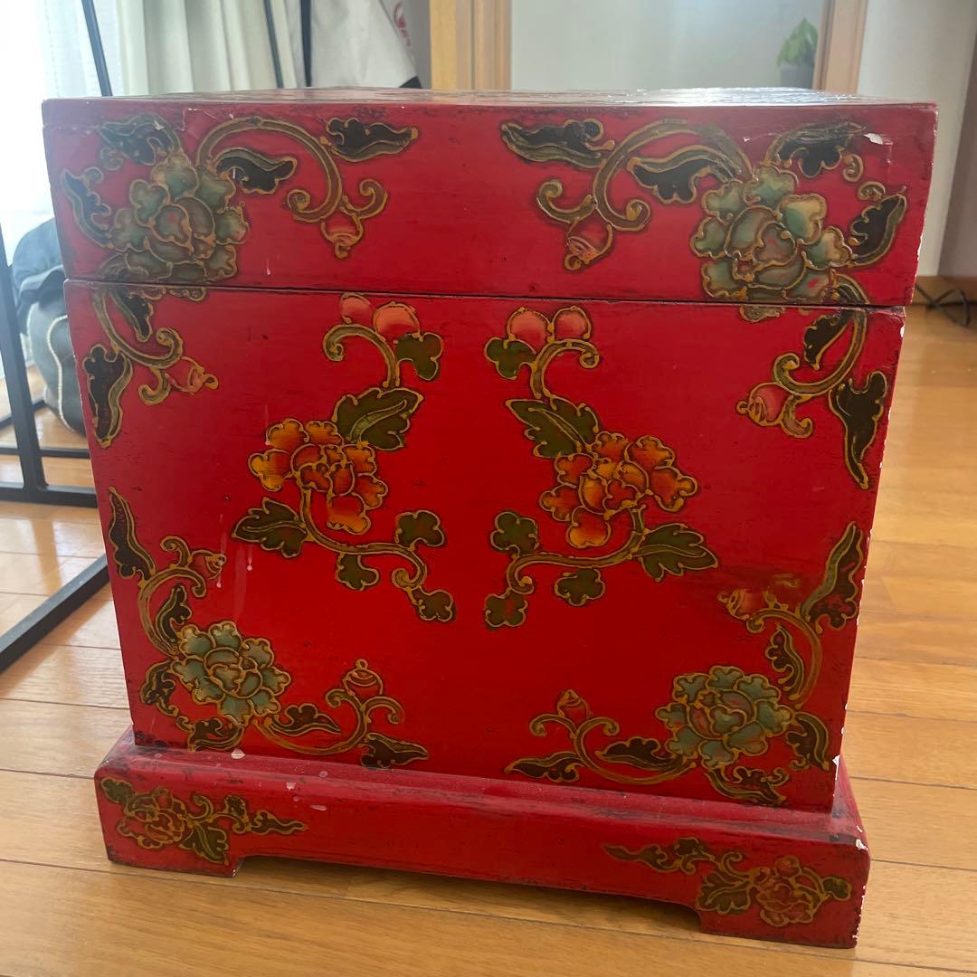 アンティーク　長持　中国家具　赤の木製箱