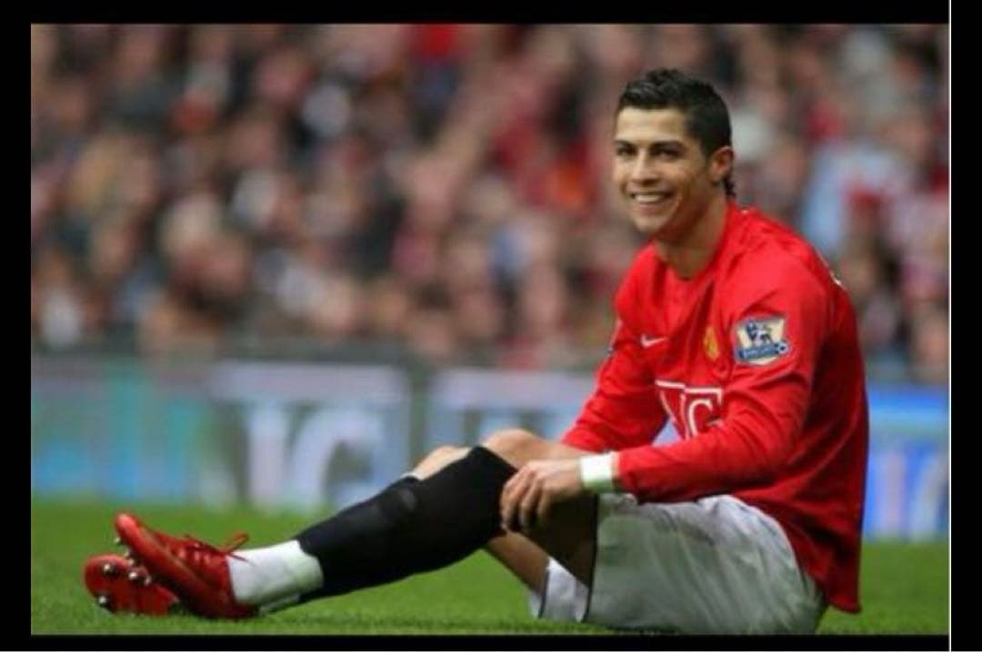 【正規品】C.ロナウド　額縁入り直筆サイン入りユニフォーム08-09