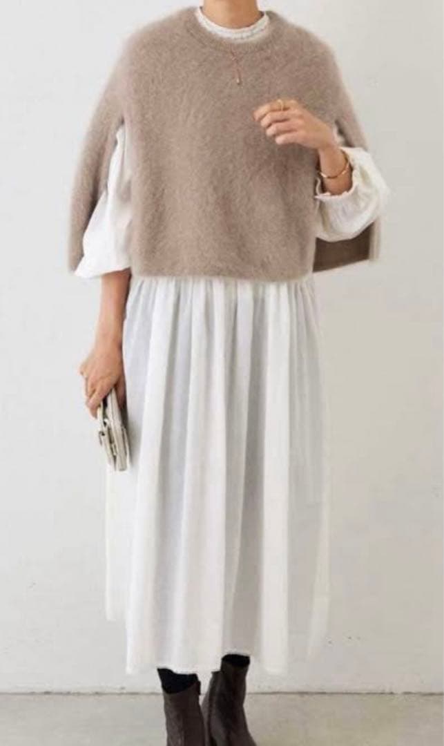 BEARDSLEY ファーニットポンチョ　モカ