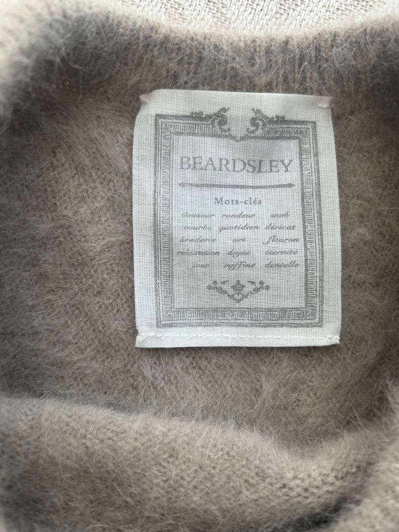 BEARDSLEY ファーニットポンチョ　モカ