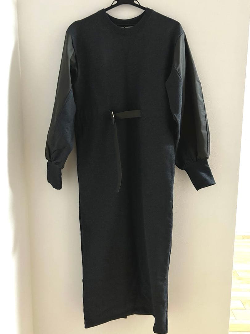 ADAM ET ROPE' FEMME スウェットコンビベルテッドワンピース