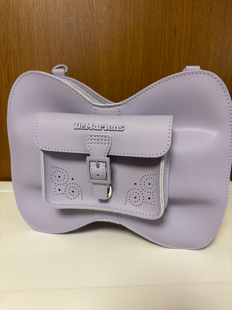 ドクターマーチン　ボウバッグ　ラベンダー