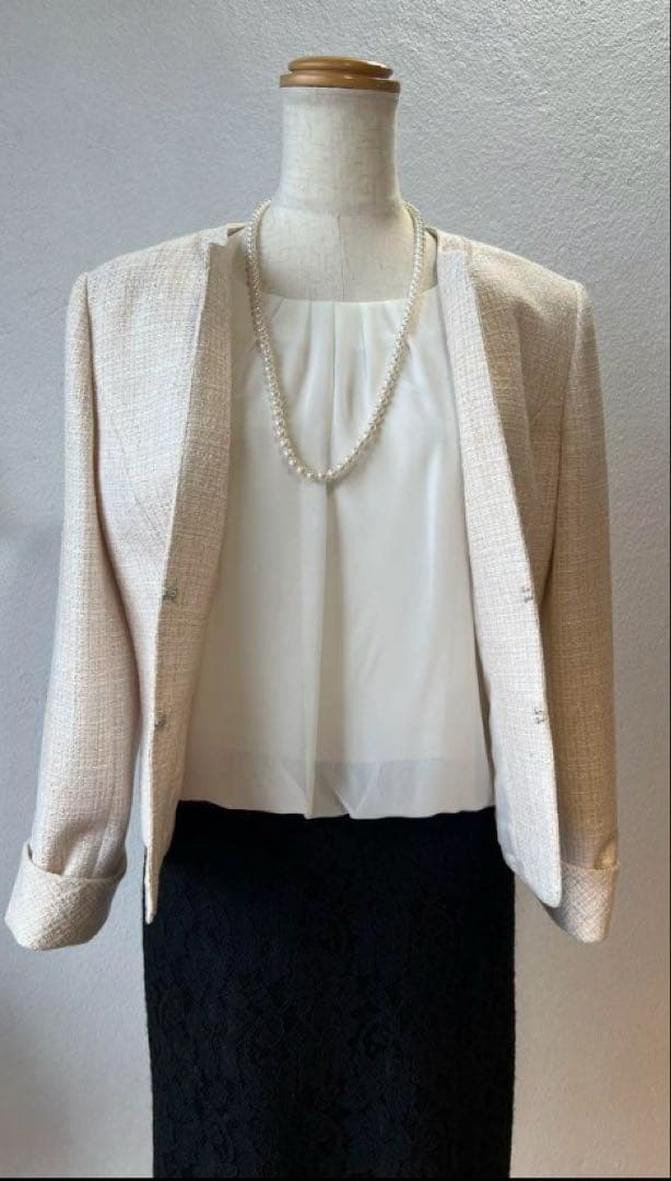 東京ソワール高級ラメ入り　9号　ジャケットアンサンブル