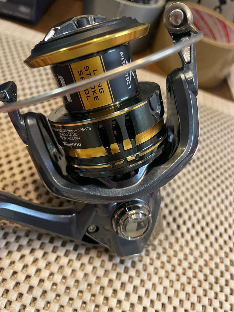 Q シマノULTEGRA C5000XG スピニングリール