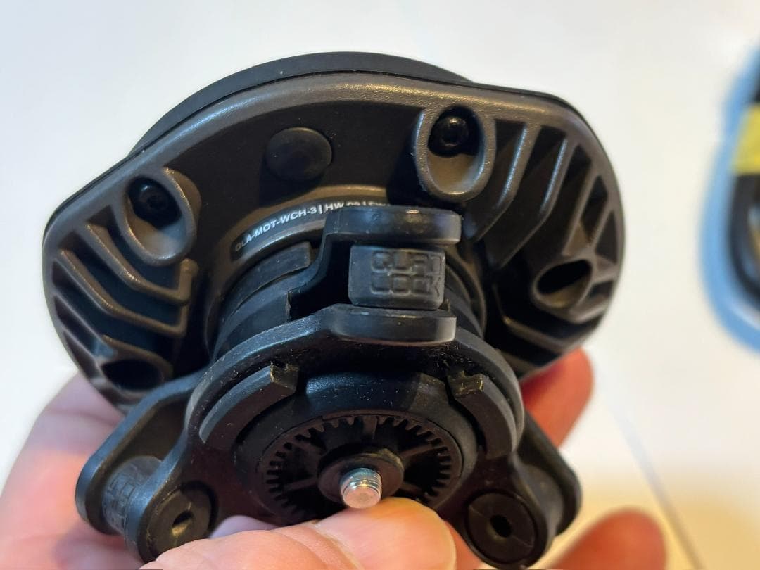 純正Quad Lock 防水ワイヤレス充電ヘッド＆防震ダンパー　クアッドロック