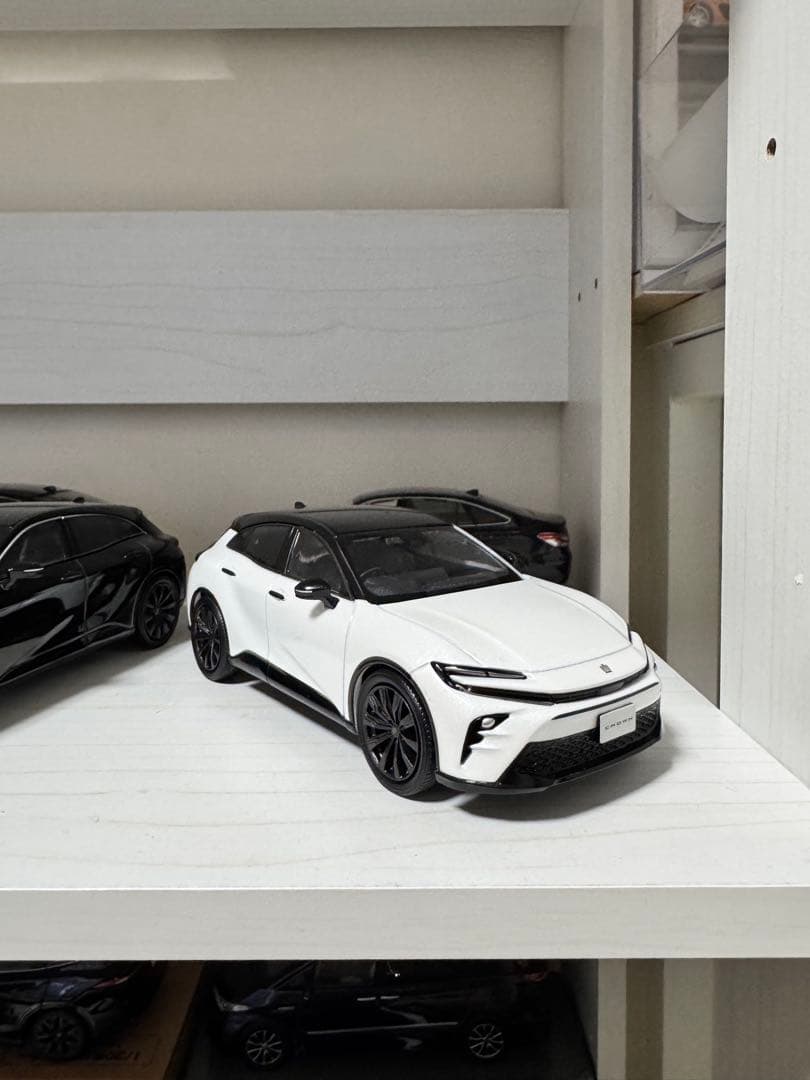 クラウンスポーツ カラーサンプル ミニカー 1/30