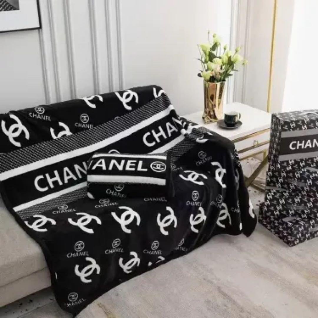 CHANEL ブランケット