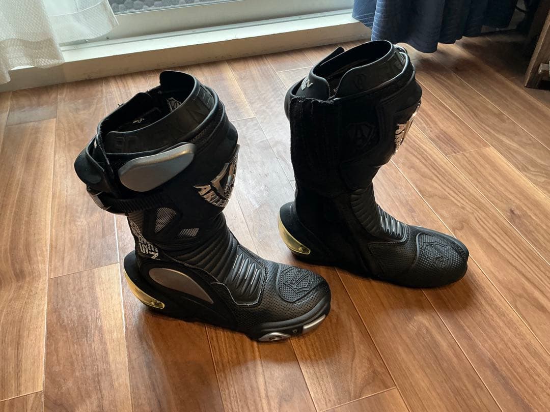 【りんご】ARLEN NESS レーシングブーツ 38/24.5cm