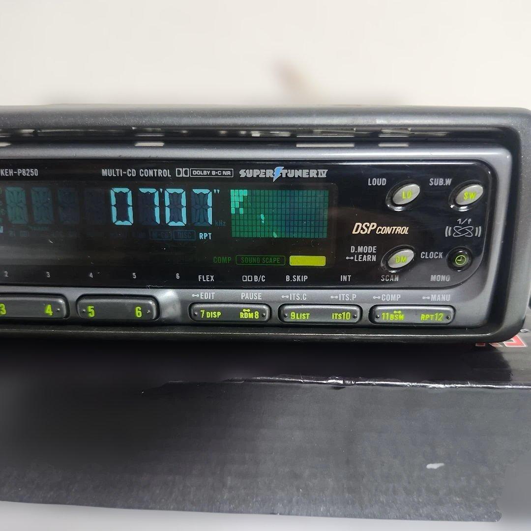 Pioneer KEH-P8250 カーオーディオ