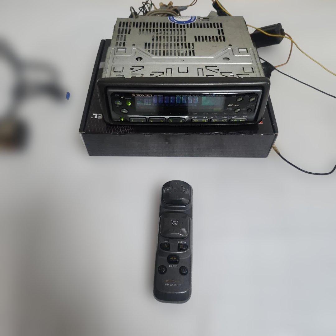 Pioneer KEH-P8250 カーオーディオ