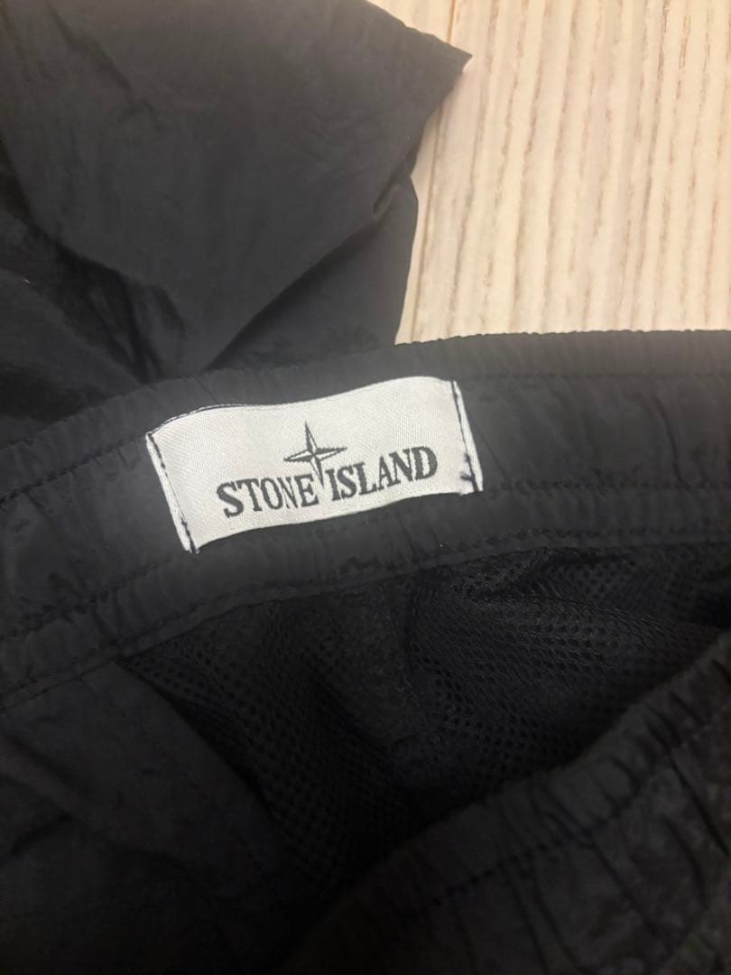ストーンアイランド　ナイロンパンツ