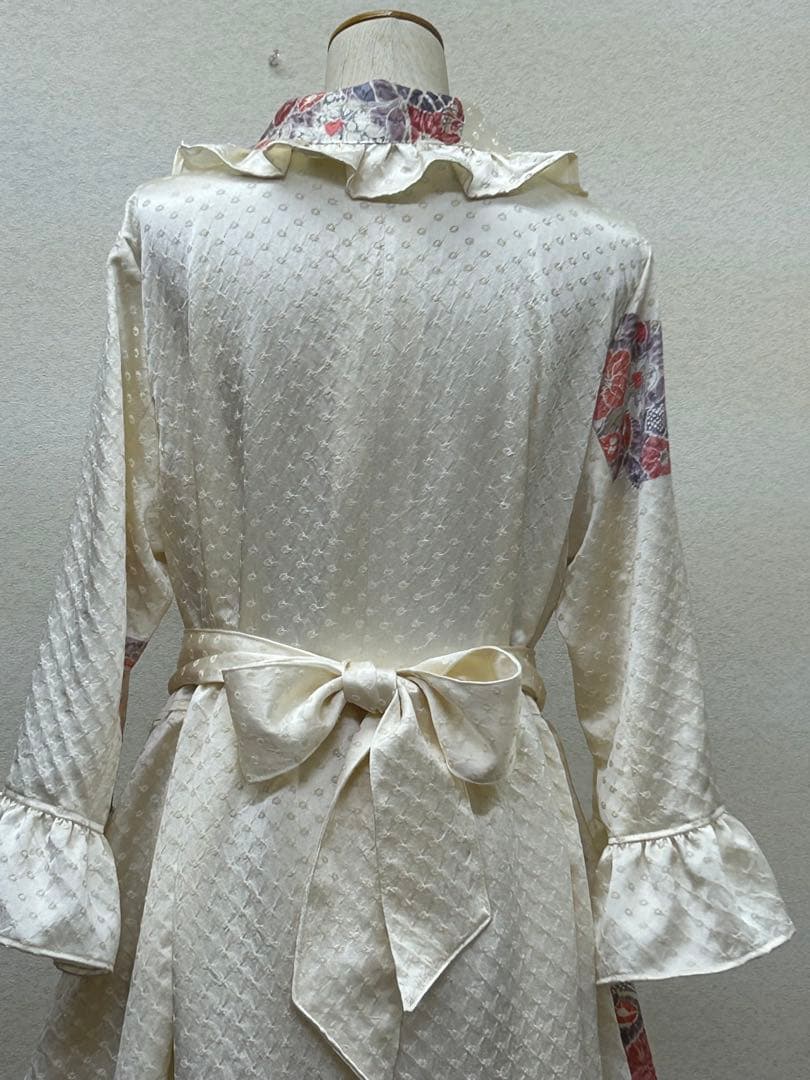 着物リメイク　付け下げワンピース　前ボタン　 Lサイズ