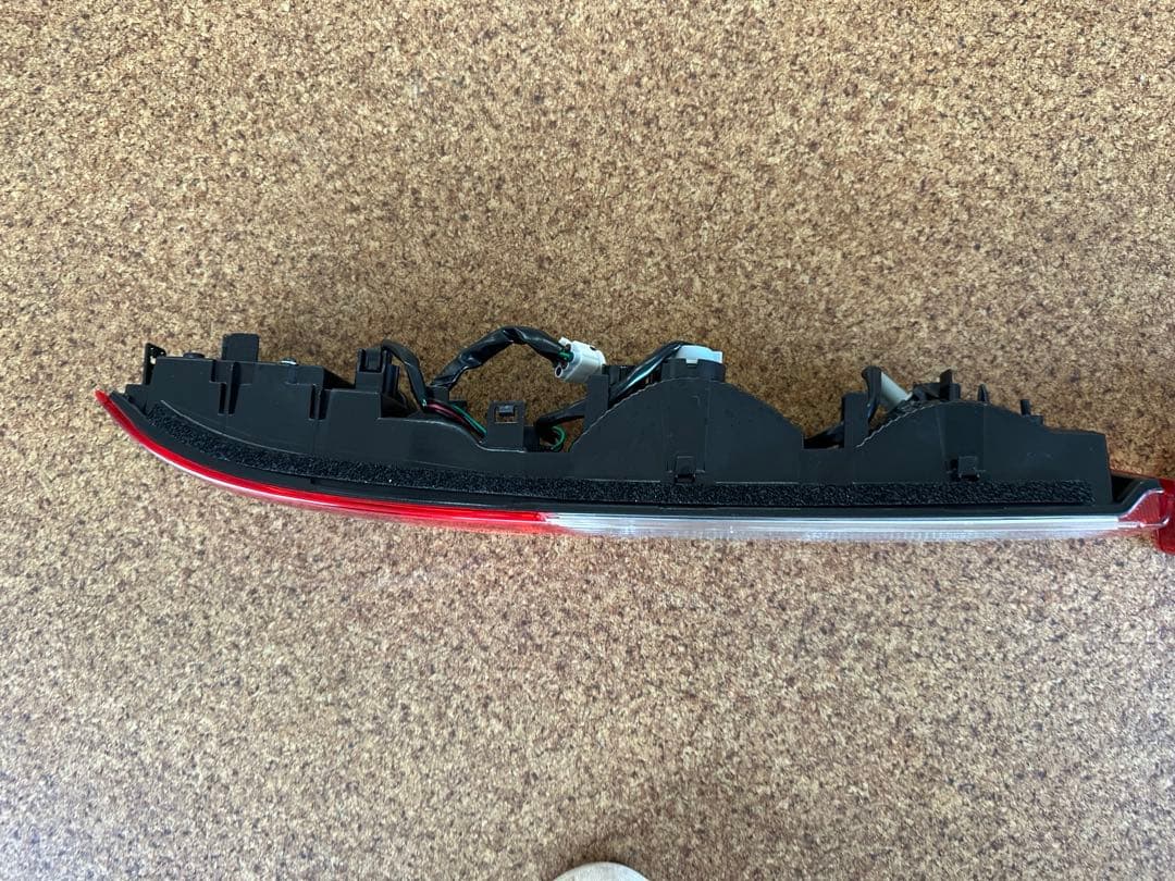 エブリィワゴンda17w 純正テールランプ新車外し④