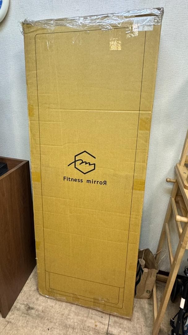 ♪未使用　ミラー型デジタルサイネージ　TE630　屋内型　フィットネスミラー