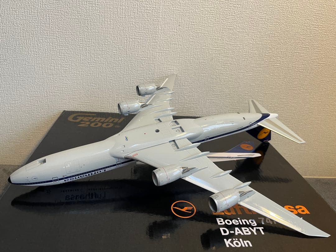 1/200 Gemini B747-8 ルフトハンザ レトロ塗装