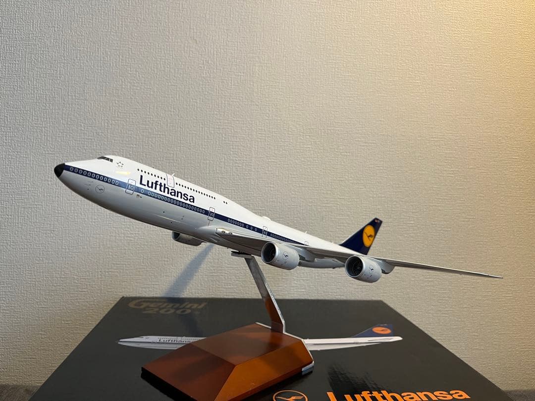 1/200 Gemini B747-8 ルフトハンザ レトロ塗装
