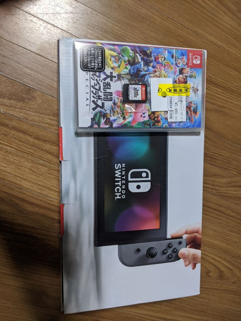 Nintendo Switch旧型　大乱闘スマッシュブラザーズ