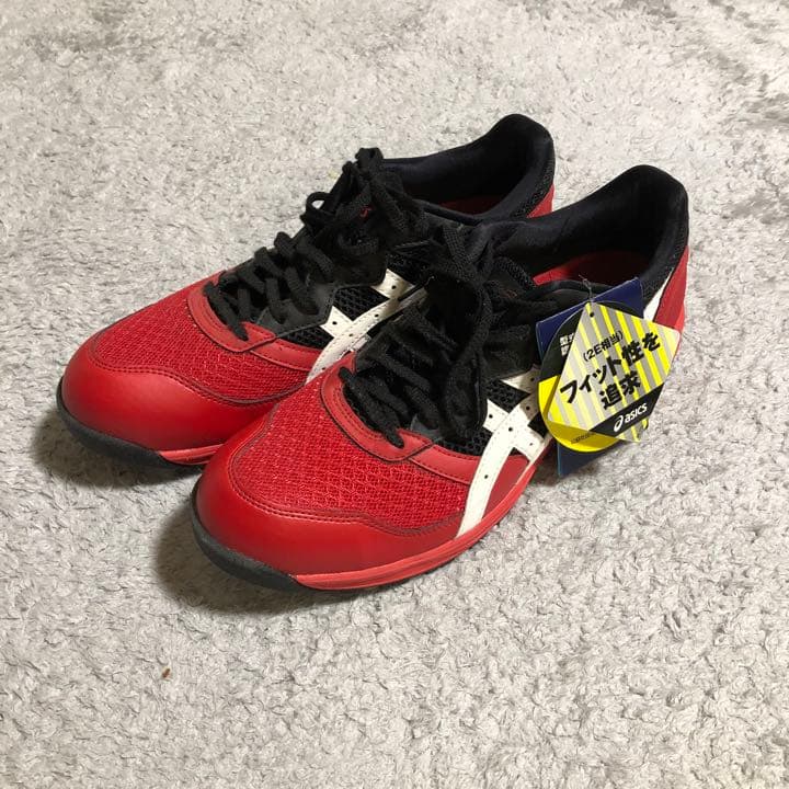 アシックスの安全靴　2E