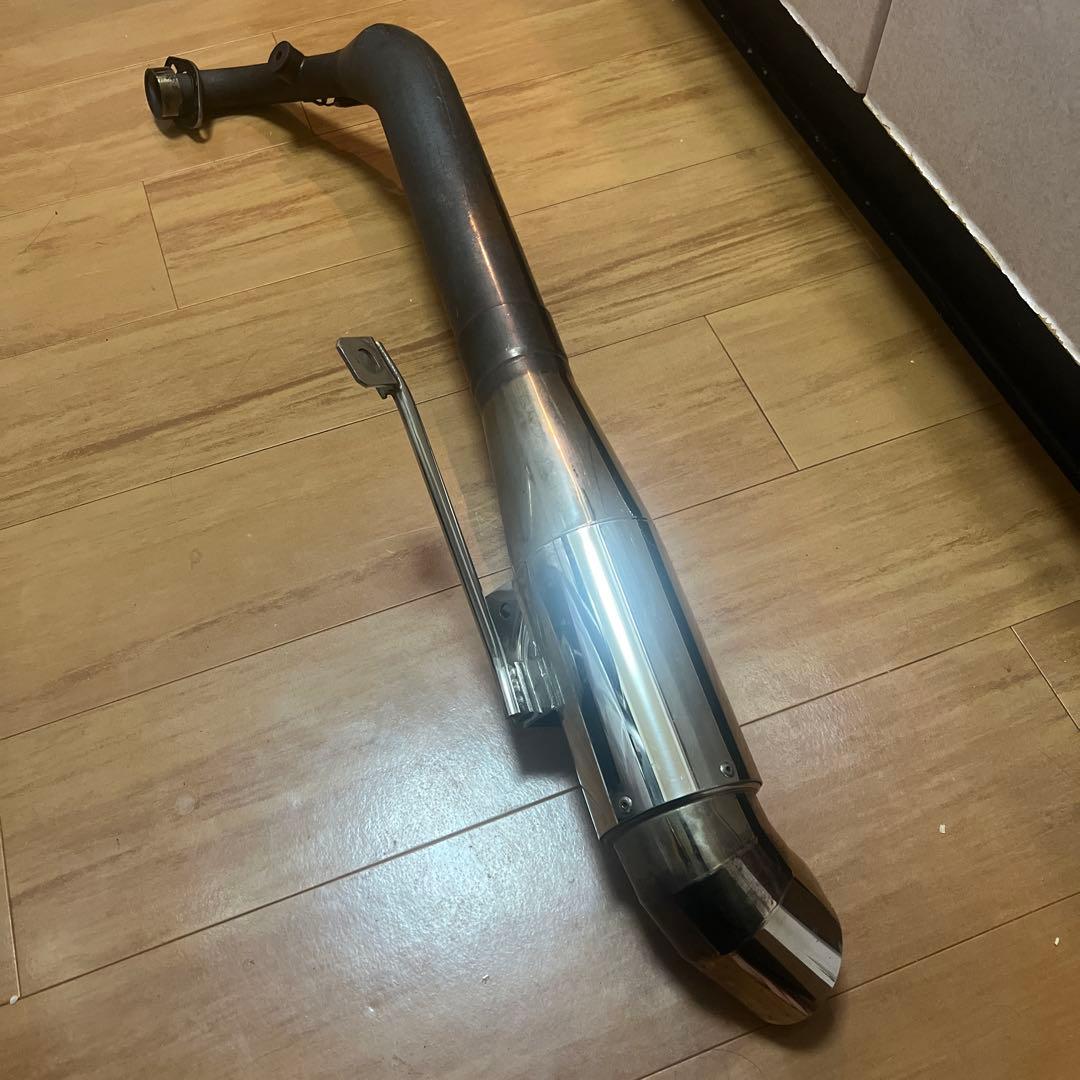 マグザム マフラー