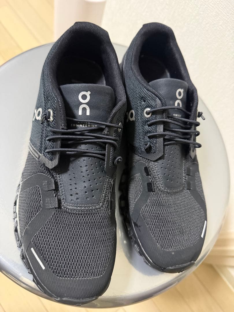 On ブラック cloud6 24.5