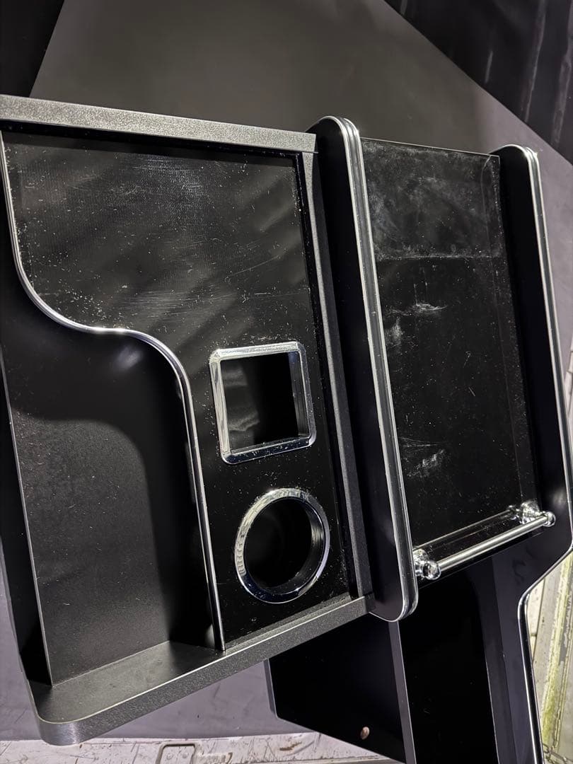 日野グランドプロフィア用センターコンソール