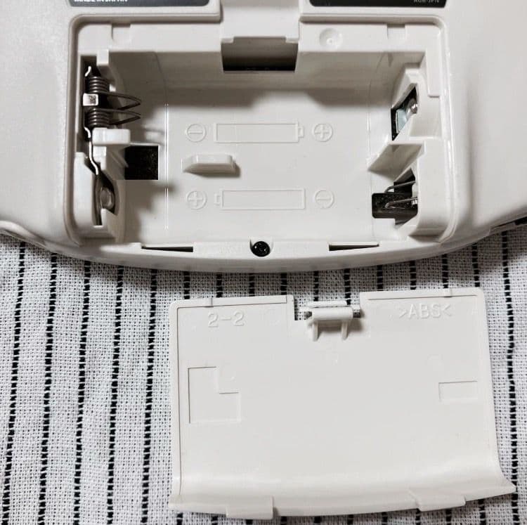 ゲームボーイアドバンス　白　(美品)