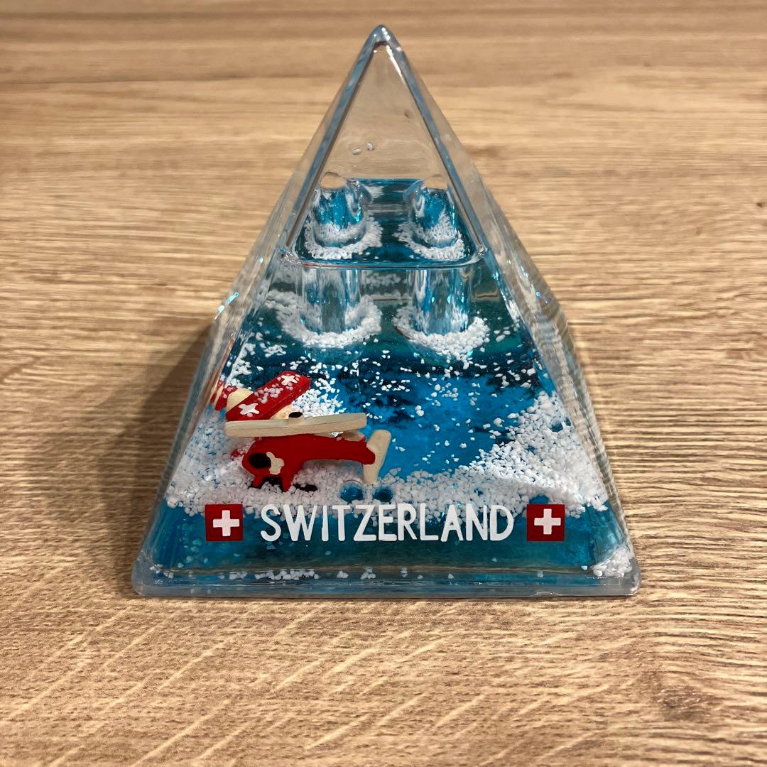 スイス ピラミッド型 スノードーム マッターホルン レア