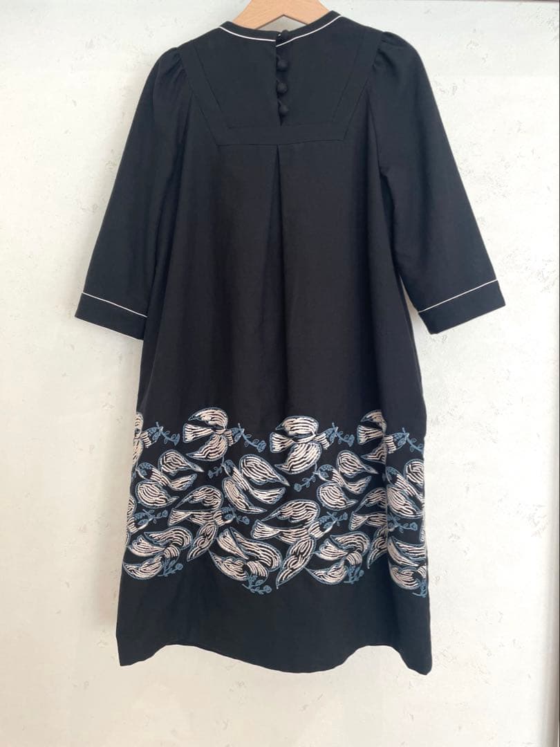 minaperhonen　following day セレモニードレス