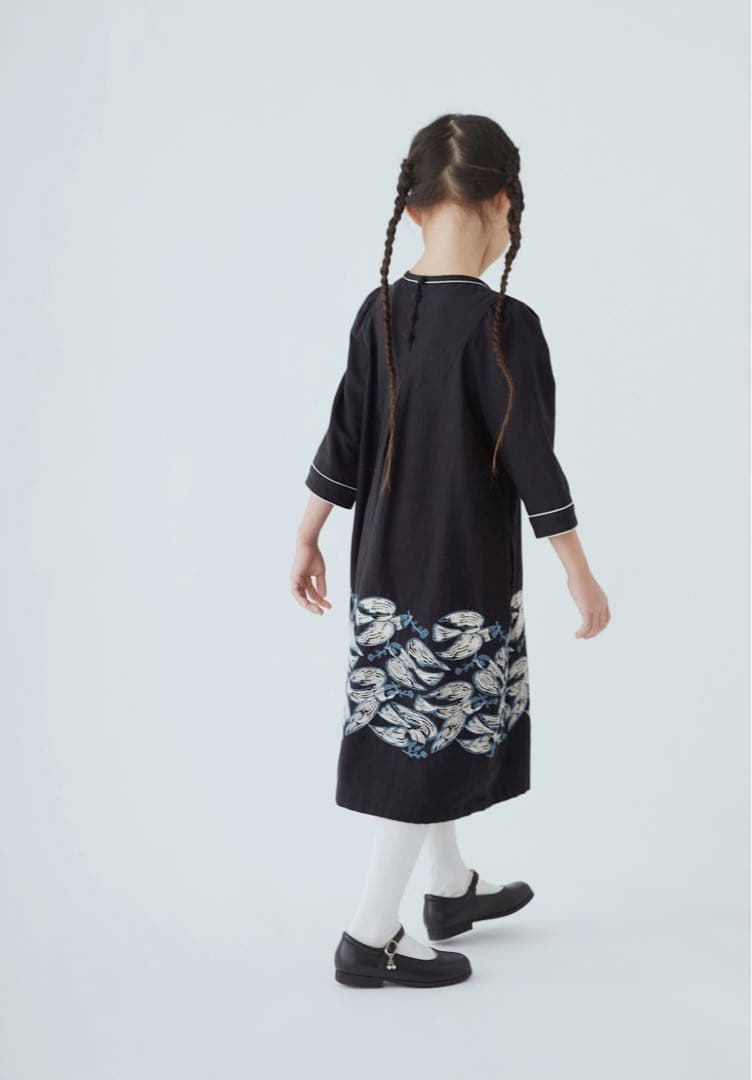 minaperhonen　following day セレモニードレス