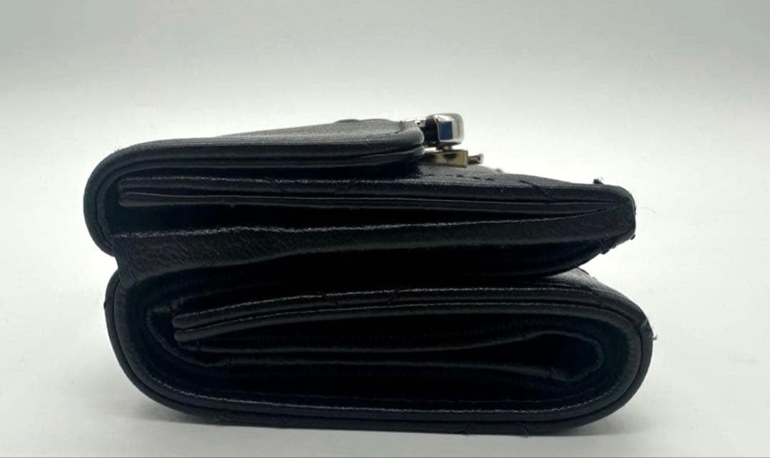 シャネル マトラッセ コンパクトウォレット 折り財布 ブラック ココ