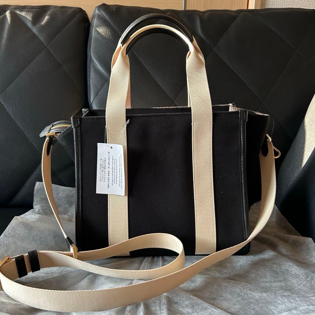 [末使用]お値下げ　 ケイトスペードキャンバストートバッグ25SS！