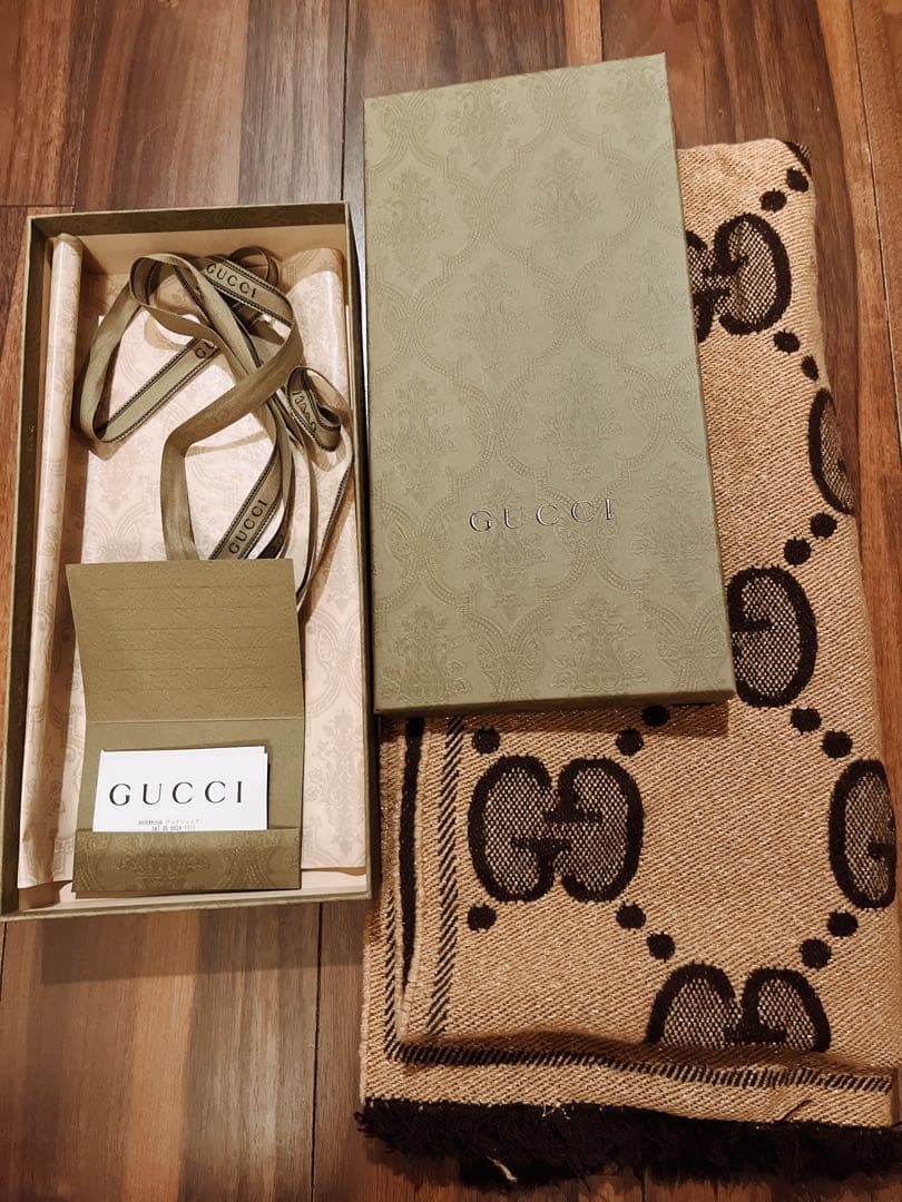 GUCCIグッチウールジャガードマフラーストールロゴGG柄