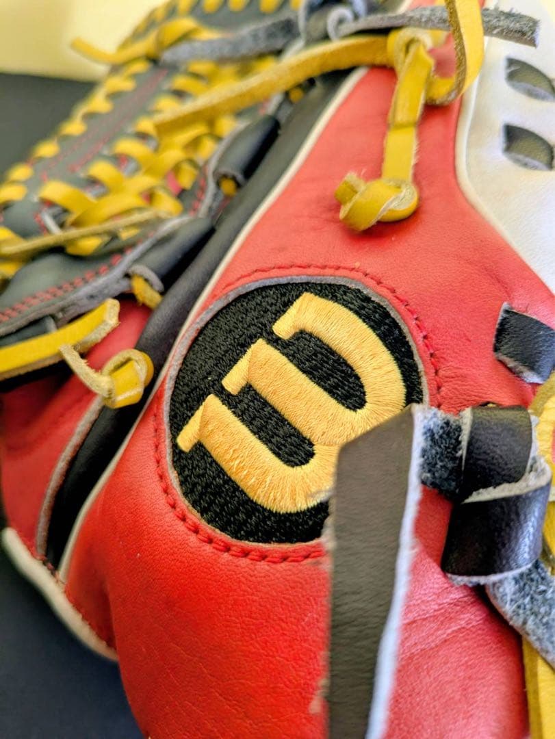 Wilson　ウイルソン　MLB限定グローブ（未使用ですがクスミ等有り)限定値下