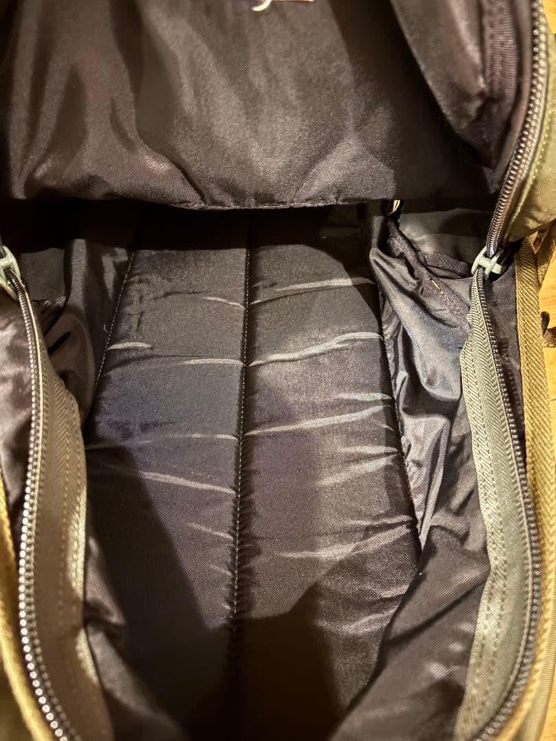 最終値下げ！whiz limited リュック・バックパック カーキ　レア