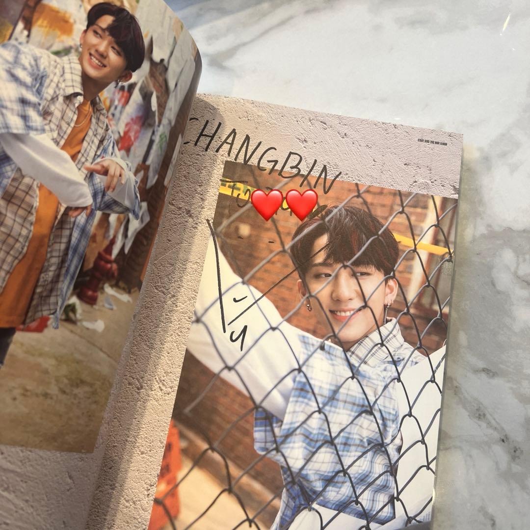 Stray Kids スキズ　サイン会　直筆　サイン入りアルバム　CD