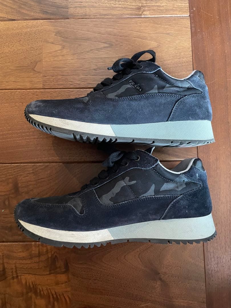 PRADA ダークブルー 迷彩柄 スニーカー
