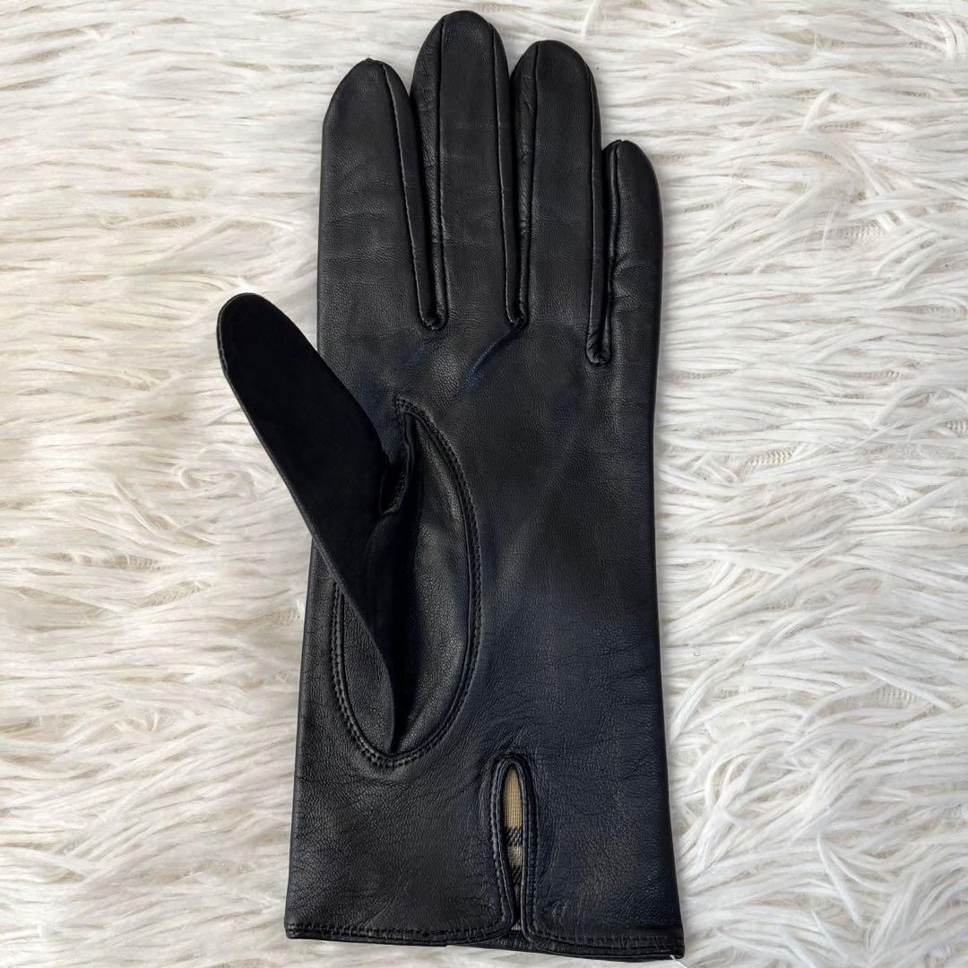 【新品未使用】希少　バーバリー　裏地ノバチェック　ラムレザー　グローブ　手袋