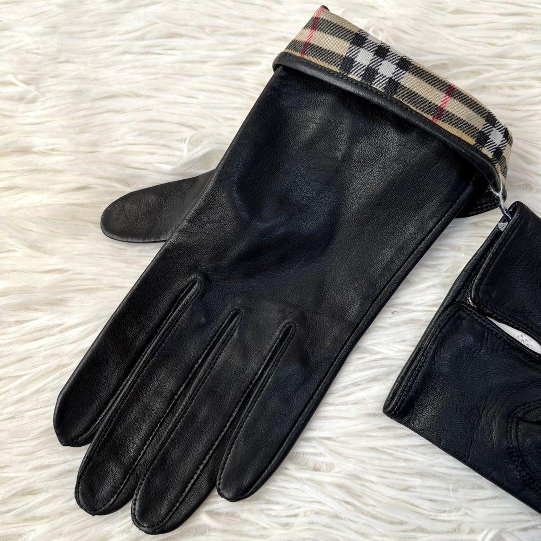 【新品未使用】希少　バーバリー　裏地ノバチェック　ラムレザー　グローブ　手袋