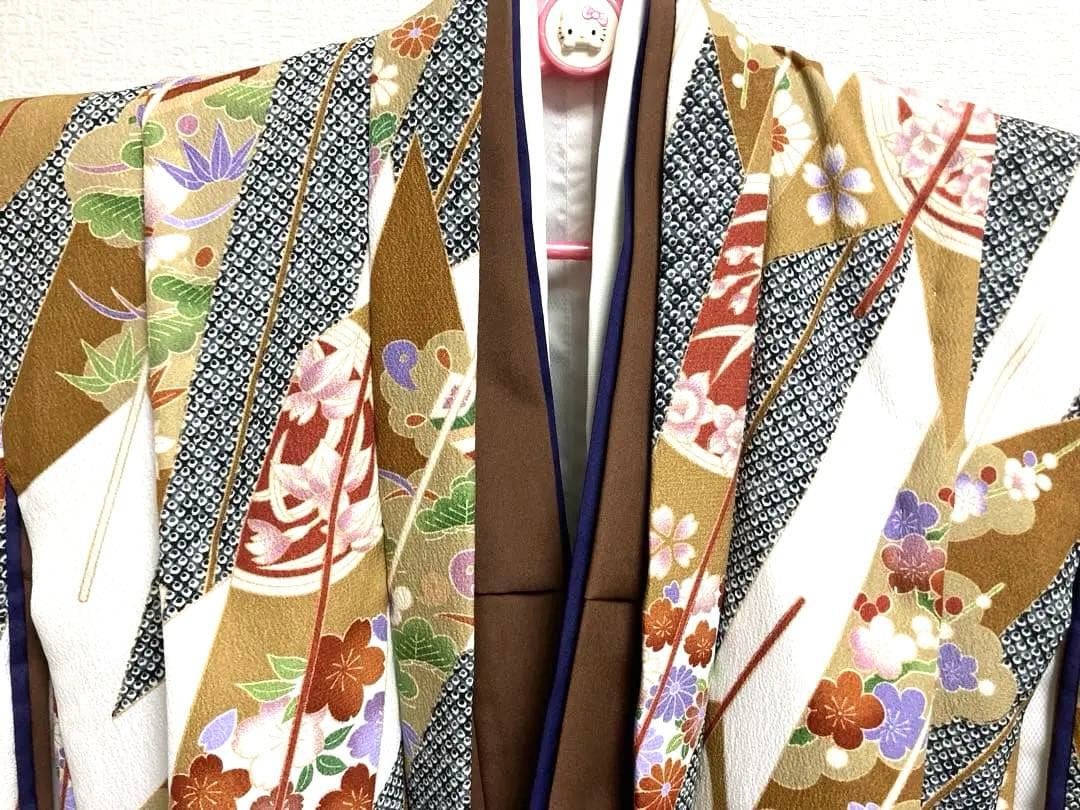 五歳　男児　七五三　着物羽織長襦袴セット　花柄　茶のしめ　オンリーワン　個性的