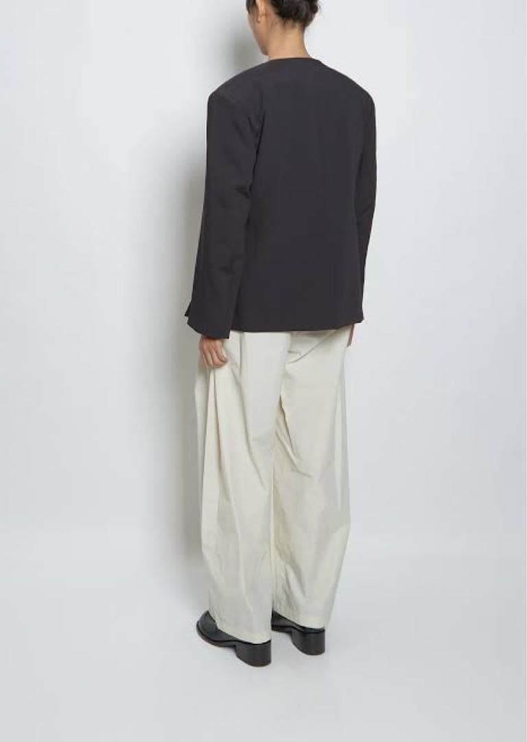 AMOMENTO Round Neck Padded Jacket ジャケット