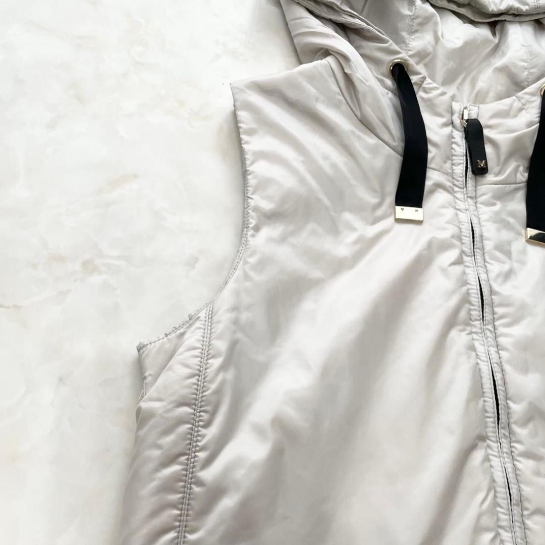 近年モデル MAX MARA The CUBE ダウンベスト　フード付　38　M