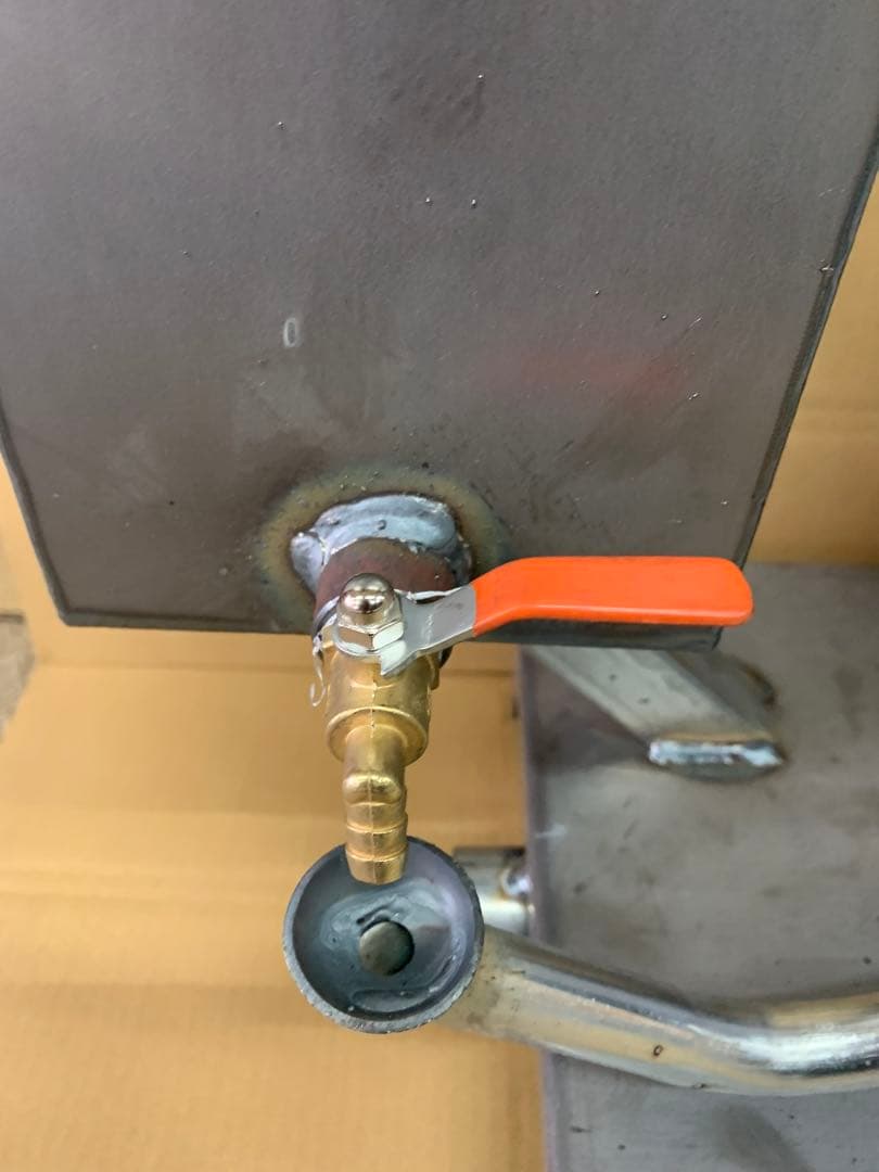 廃油ストーブ　耐熱塗装