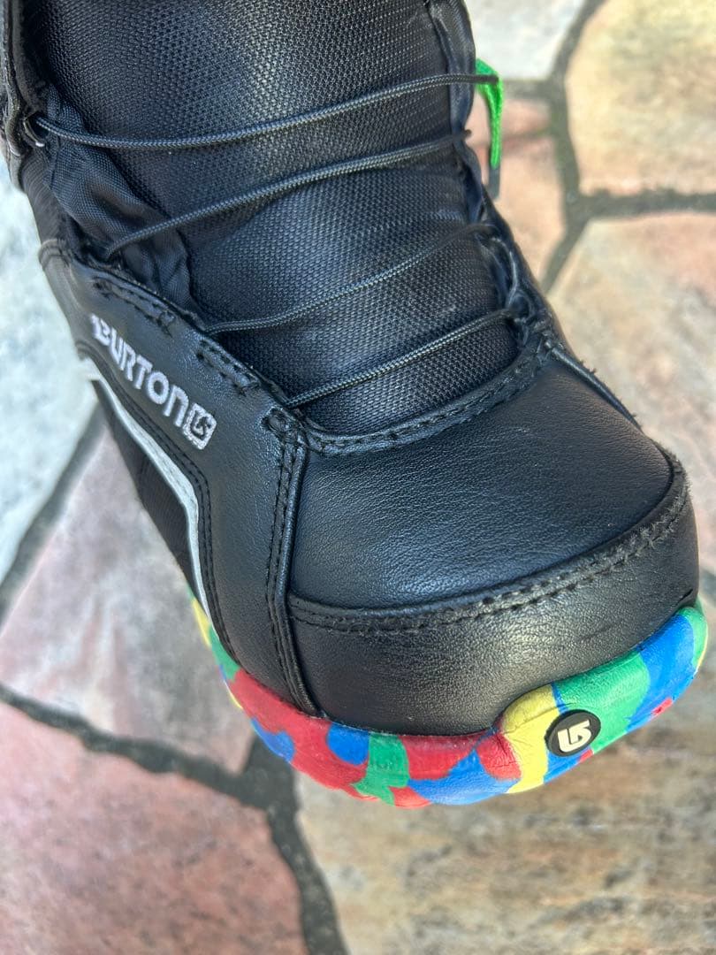 Burton スノーボードブーツ　22センチ