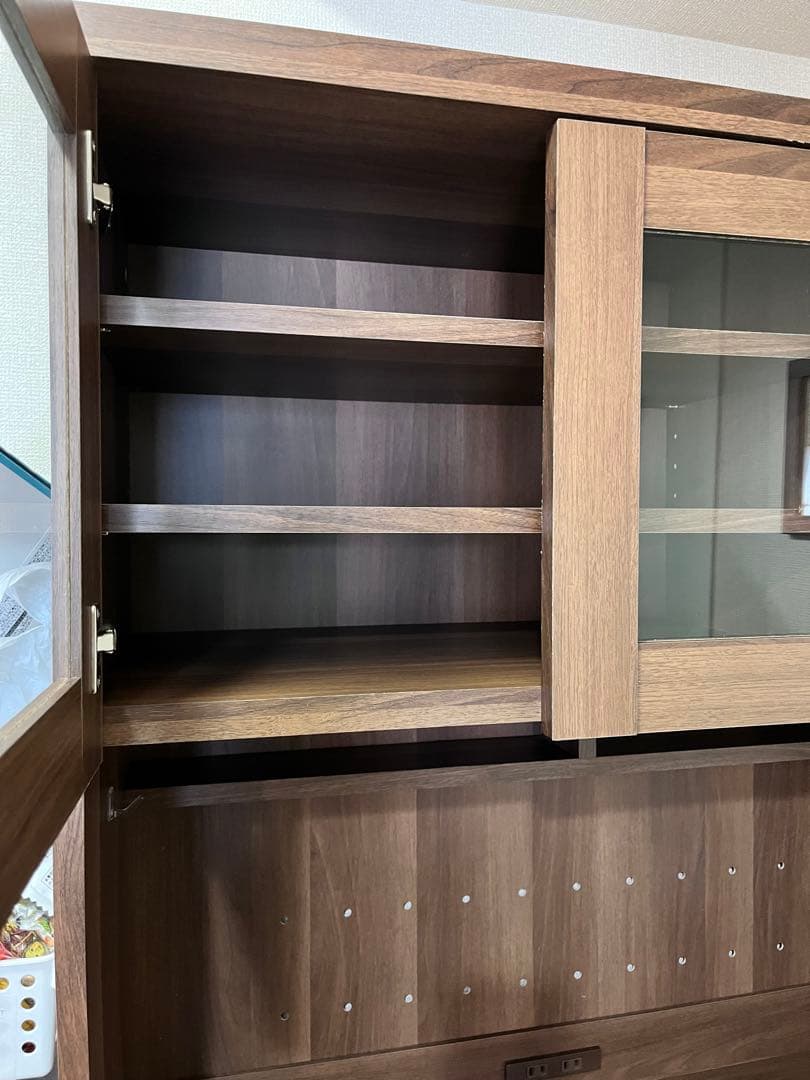 LOWYA【美品組み立て済】【3月発送】食器棚 コンセント付キッチン収納