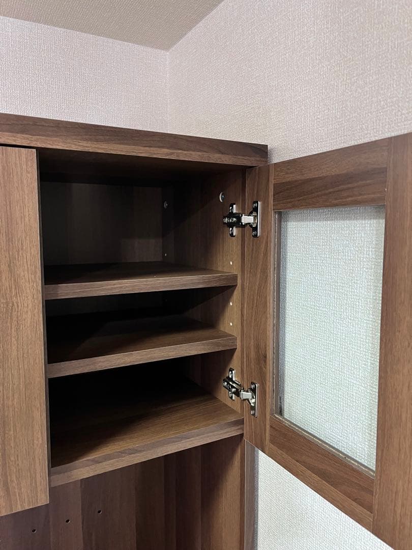 LOWYA【美品組み立て済】【3月発送】食器棚 コンセント付キッチン収納