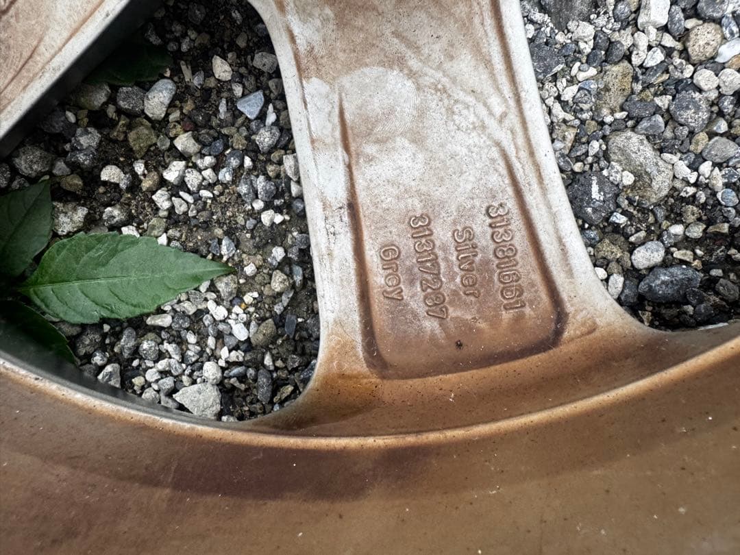 ボルボ純正Segomo17インチ×7.5J+52.5 5穴/PCD108 v60