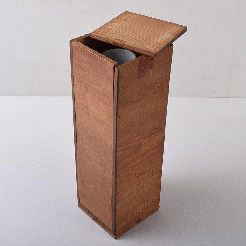 したん　中国　青花　花唐草山水文　双耳瓶　在銘　時代箱　V　R8594