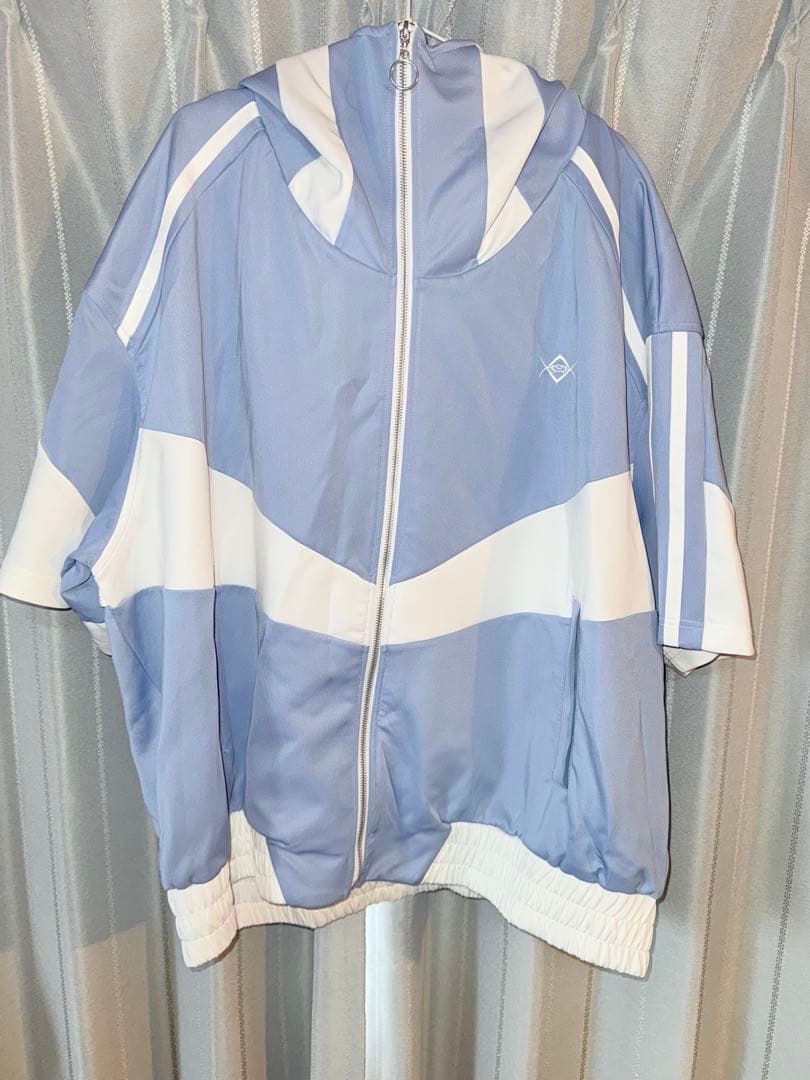 レフレム 水色 ジャージ　上