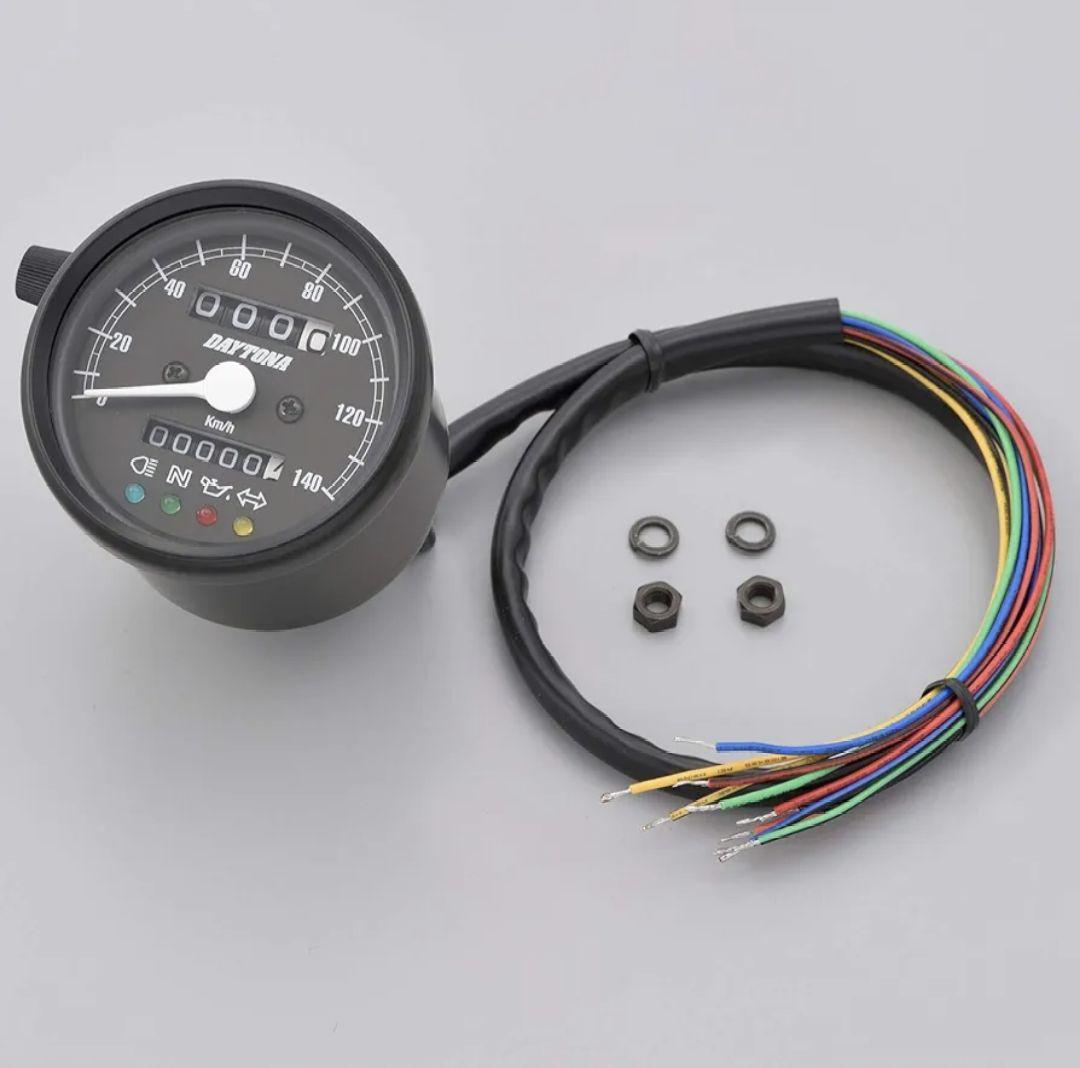 【新品未使用】DAYTONA デジタルスピードメーター 140km/h